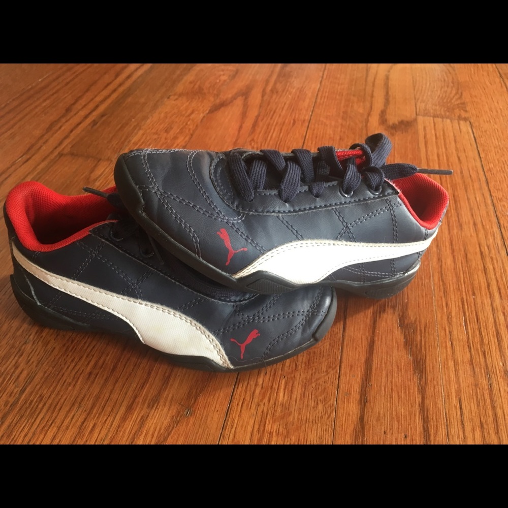Big boy Puma Leather shoes dark navy blue 11.5